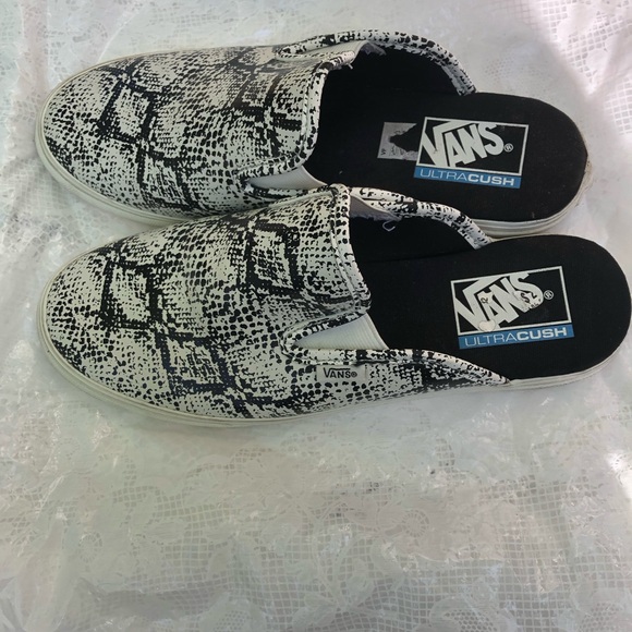 VANS Unisex Black Snake Ultracrush Mule SF Slip On Shoes Men’s 7.5 Women 9 - Picture 1 of 6